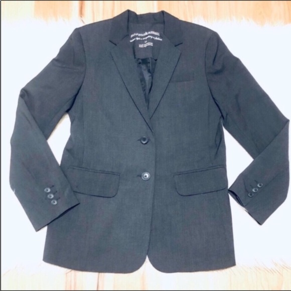 Norma Kamali Timeless Style Blazer - Picture 3 of 7